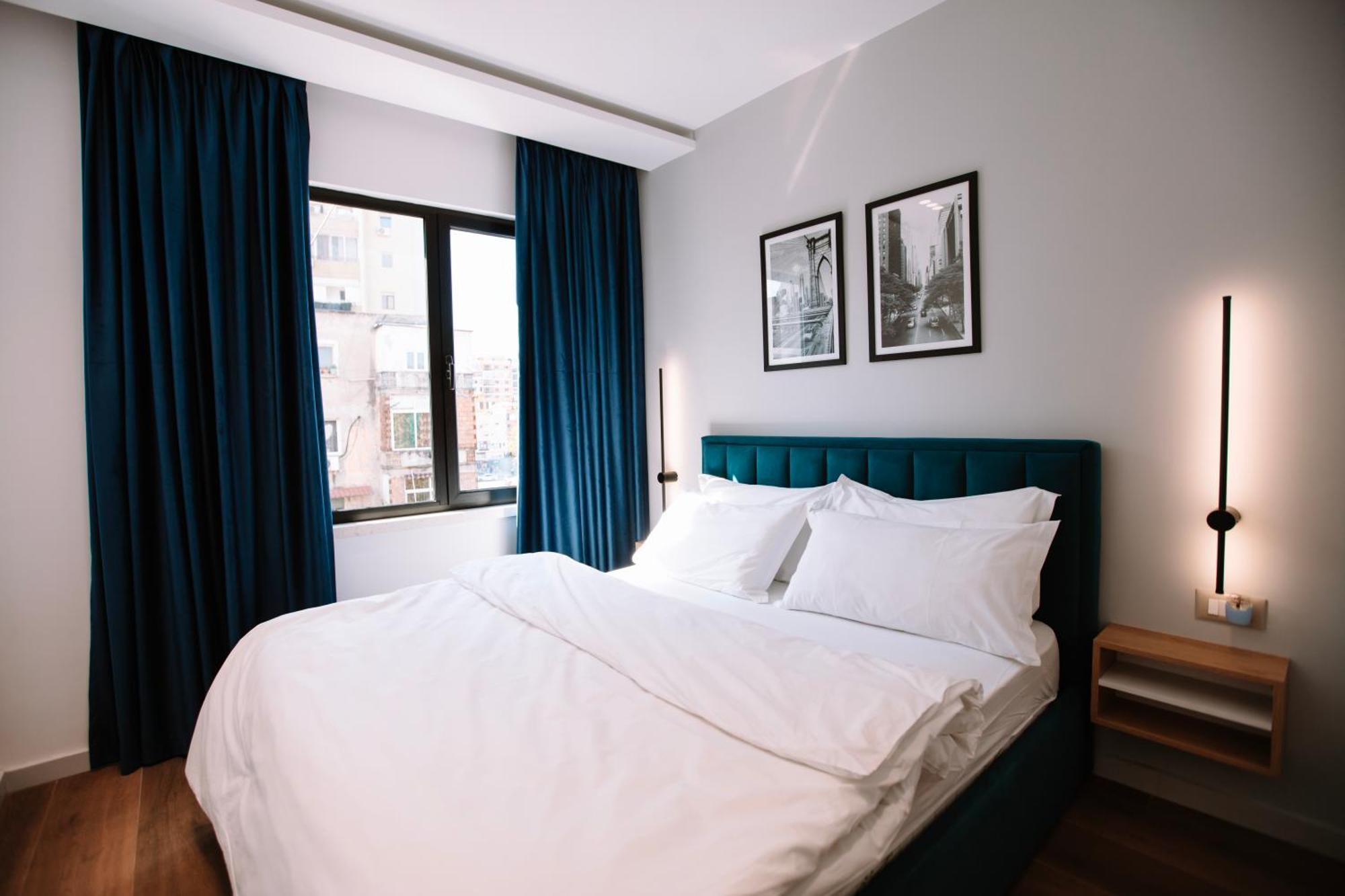 Barrikada Str Modern Apartments - The Nest Tirana Bagian luar foto