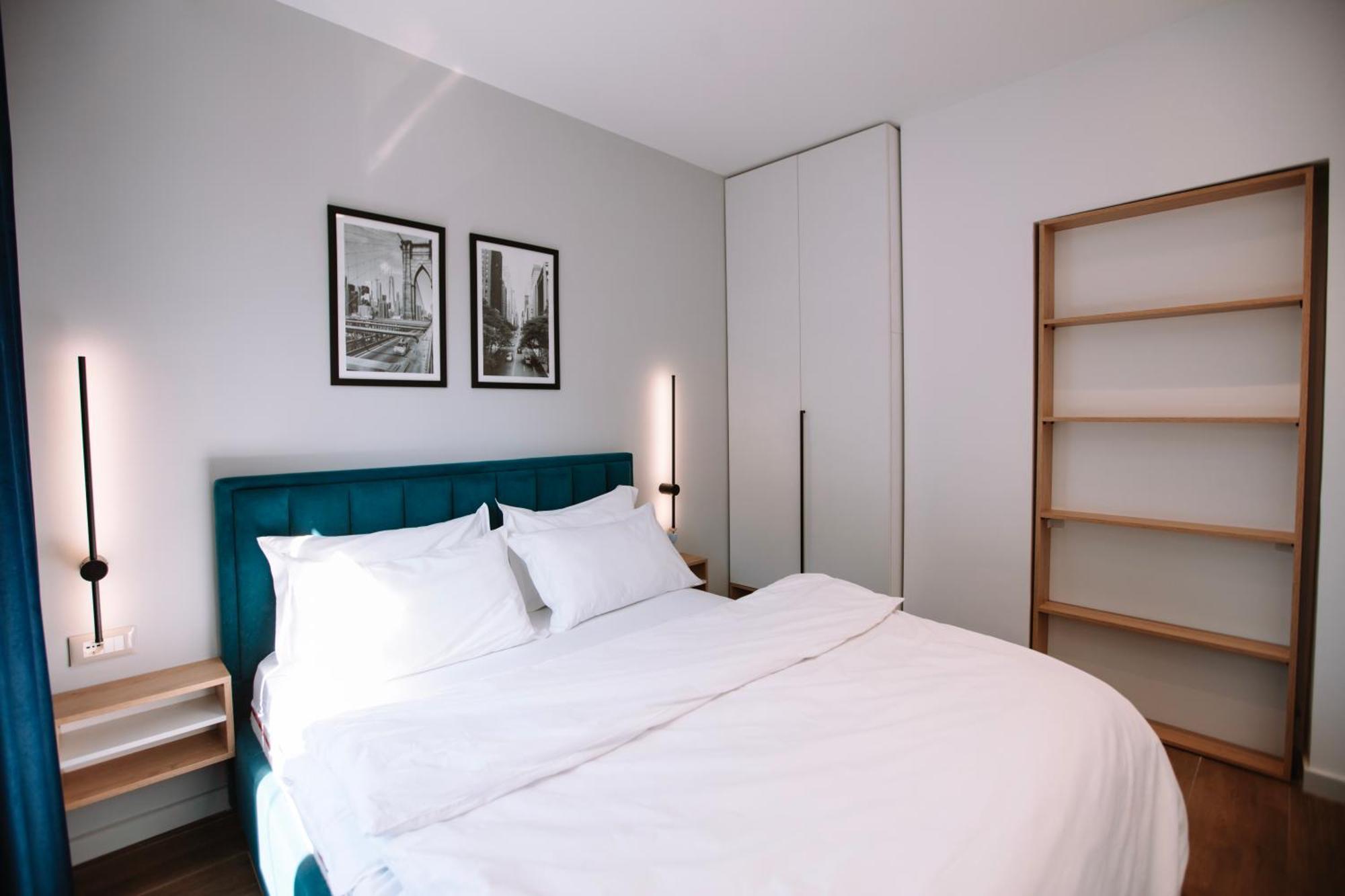 Barrikada Str Modern Apartments - The Nest Tirana Bagian luar foto